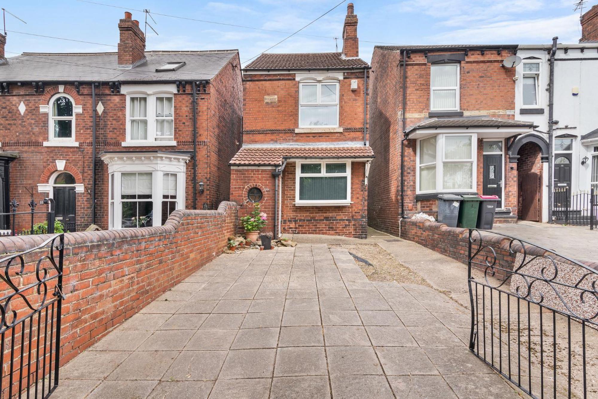 Hilltop Place Suites Near Meadowhall Sheffield Buitenkant foto