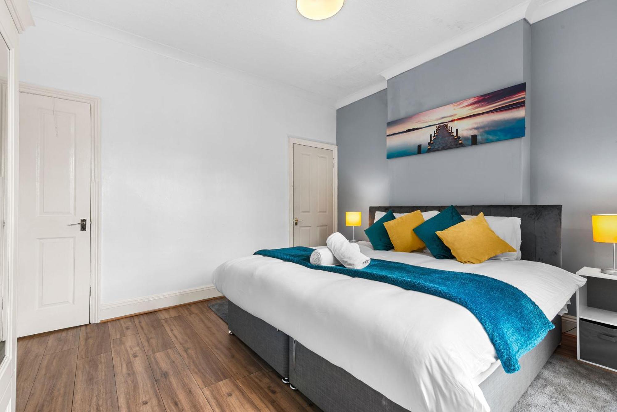 Hilltop Place Suites Near Meadowhall Sheffield Buitenkant foto